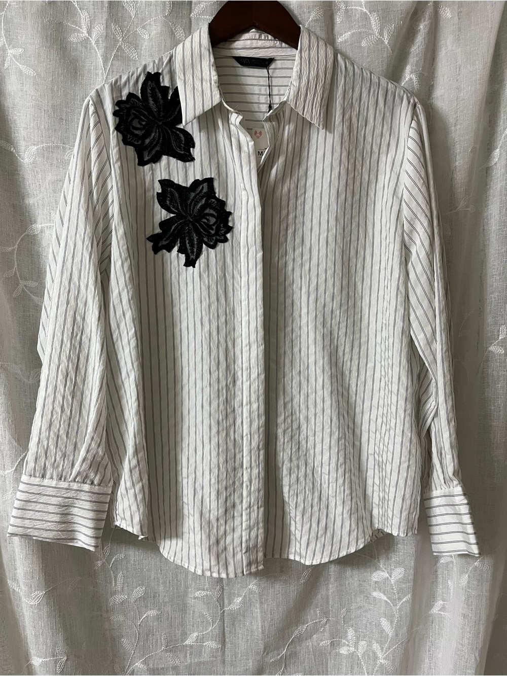 Zara White Striped Button-Up with Black Floral Appliqués Size Medium